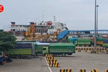 ASDP Merak tambah armada kapal hadapi kepadatan kendaraan