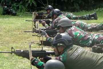 Begini latihan tembak prajurit KRI Karotang-872