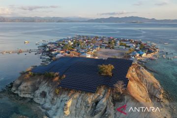 Pemerintah dorong transisi energi melalui listik surya di Labuan Bajo