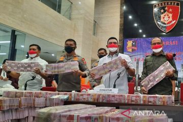 Polri ungkap jaringan besar peredaran uang palsu di Jakarta-Jatim