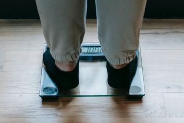 Tips mudah agar berat badan tetap ideal