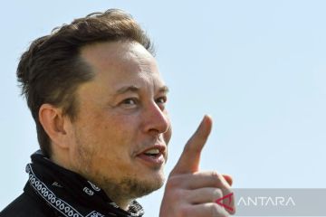 Elon Musk minta SpaceX jaga Starlink tak jadi target invasi di Ukraina