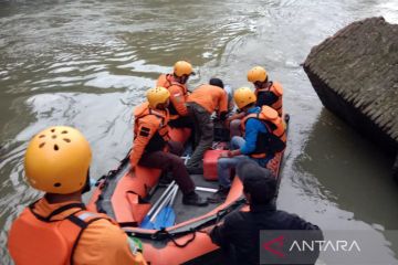 Tim SAR cari remaja hanyut di Sungai Deli