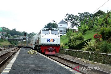 Mulai 11 Maret, KAI operasikan Kamandaka relasi Cilacap-Semarang