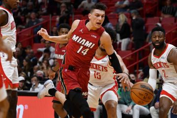 Tyler Herro cetak 31 poin untuk pimpin Heat kalahkan Rockets