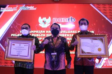 Kantor Imigrasi Jakarta Selatan raih penghargaan pelayanan publik kategori Pelayanan Prima