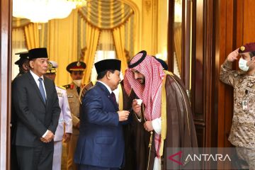 Prabowo-Pangeran Khalid bahas kerja sama industri pertahanan