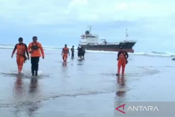 Polairud: Kapal tanker kandas di Garut karena ada masalah pada kemudi