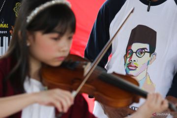 Pemerintah tegaskan lagu Indonesia Raya tak dikenakan royalti