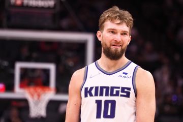 NBA skors Domantas Sabonis karena bertengkar