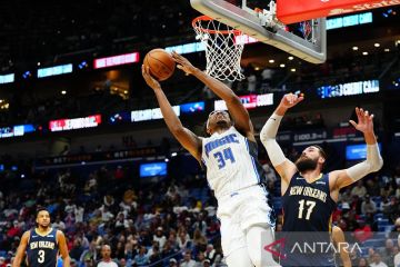 Magic paksa Pelicans telan tiga kekalahan beruntun