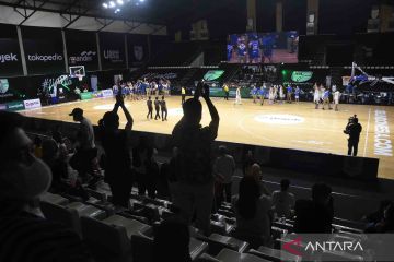 Pelonggaran PPKM diberlakukan, kini Liga Bola Basket Indonesia bisa dihadiri penonton
