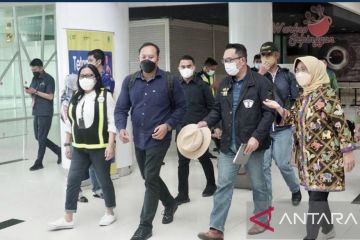 Ridwan Kamil bawa tanah dan air dari 27 wilayah Jabar