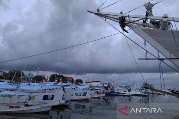 Awan hujan tumbuh di sejumlah kota besar pada akhir pekan