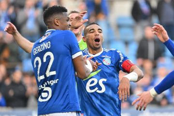 Strasbourg ke peringkat tiga, Lorient dan Stade de Reims juga menang