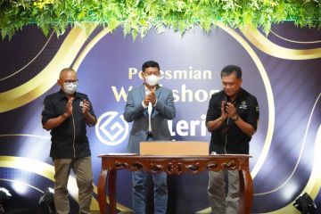 Produksi emas berkualitas untuk masyarakat, Dirut Pegadaian resmikan workshop emas Galeri 24