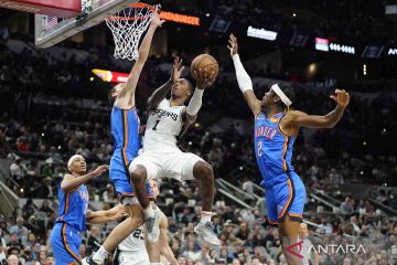 NBA: Spurs menang tipis satu bola 122-120 atas tamunya Thunder