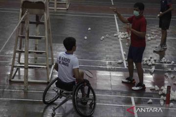 Pelatnas bulu tangkis kursi roda untuk persiapan ASEAN dan ASIAN Paragames 2022