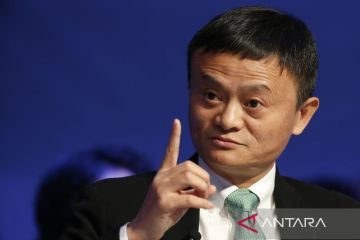 Jack Ma tepergok makan di restoran di Bangkok