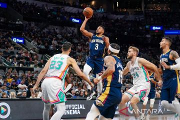 Pelicans terus jaga asa turnamen play-in seusai hancurkan Spurs