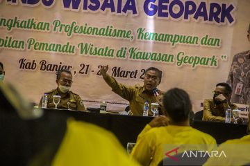 Pelatihan Pemandu Wisata Geopark Meratus