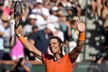 Nadal absen enam pekan karena masalah tulang rusuk