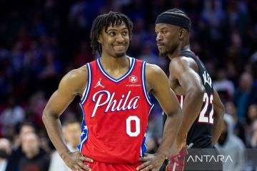 Tyrese Maxey pimpin Sixers tundukkan Heat 113-106