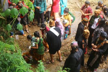 Warga Kota Batu ajak generasi muda lestarikan sumber air