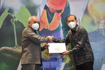 PKT terima sertifikat kinerja pengelolaan lingkungan dari KLHK