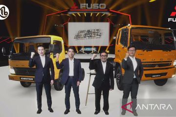 Fuso kenalkan 29 varian Canter dan Fighter X berstandar Euro 4