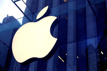 Apple rencanakan kurangi produksi iPhone dan AirPods