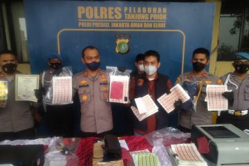 Polres Pelabuhan Tanjung Priok ungkap pemalsuan dokumen dan meterai