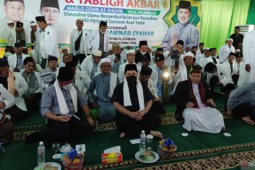 Warga pesisir Palembang zikir dan tabligh akbar bersama Menteri BUMN