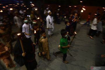 Pawai Obor Sambut Ramadan