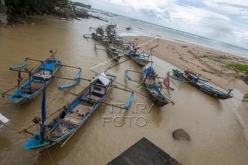 Nelayan Tidak Melaut Akibat Solar Langka
