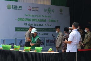 Wapres Ma'ruf resmikan pemancangan pertama Graha 2 RS Islam Surabaya