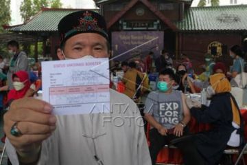 Vaksinasi Dosis Ketiga Di Masjid Muhammad Cheng Hoo