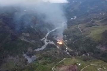 KKB bakar sekolah dan aniaya guru di Hitadipa Papua