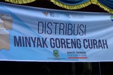 Operasi Pasar, Pemkab Kuningan sediakan 8 ribu liter minyak goreng