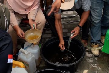 Palangka Raya gelar operasi pasar minyak goreng untuk 6 kelurahan