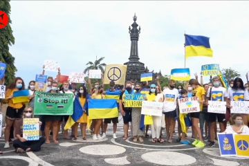 Ratusan WNA di Bali unjuk rasa menentang perang Rusia-Ukraina