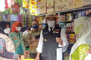 Ridwan Kamil resmikan 2 pasar tradisional di Cirebon