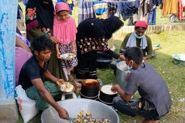 Warga dirikan dapur umum bagi imigran Rohingya