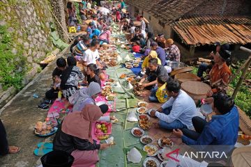 Tradisi Nyadran Arwah