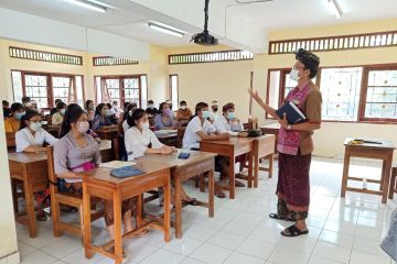 KPPAD Bali minta warga sekolah tak abai prokes saat PTM 100 persen