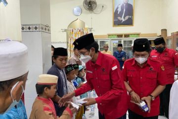 PDIP Surabaya tekankan pentingnya solidaritas sosial saat Ramadhan