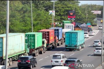 Langkanya solar di  Jatim akibat distribusi dari Terminal BBM langka