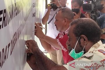 Kemarin, survei capres hingga DOB di Papua