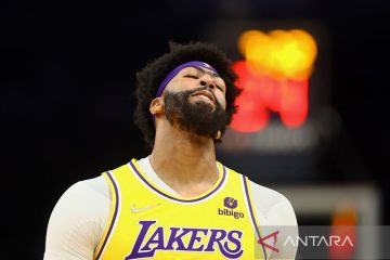 Lakers temukan jati diri dan beri Spurs kekalahan kelima beruntun