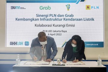 PLN dan Grab kembangkan infrastruktur untuk kendaraan umum listrik